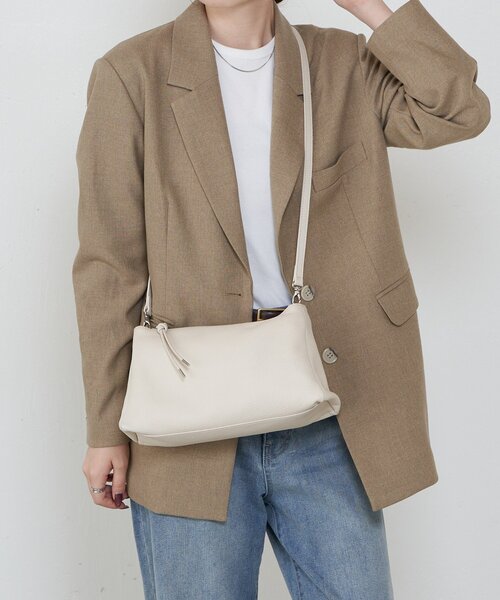 russet（ラシット）の「レザー2WAYショルダーバッグ（ショルダーバッグ・レディース・アイボリー/ブラック/ダークブラウン/サックスブルー・FREE）」の22枚目の写真