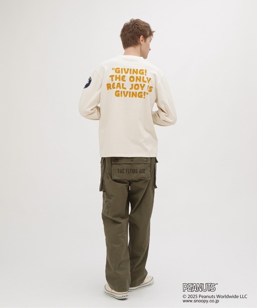 AVIREX(アヴィレックス)の「《AVIREX × PEANUTS》LONGSLEEVE T-SHIRT / ロングスリーブTシャツ / ピーナッツ / アヴィレックス(Tシャツ/カットソー・メンズ・チャコール/ナチュラル・XX-LARGE/X-LARGE/LARGE/MEDIUM)」の8枚目の写真