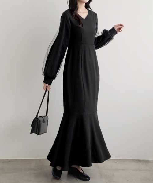 nouvellemoi(ヌーベルモイ)の「Vネックシアースリーブマーメイドワンピース(ワンピース・レディース・ブラック/チャコール/アイボリー・L/M/S)」の3枚目の写真