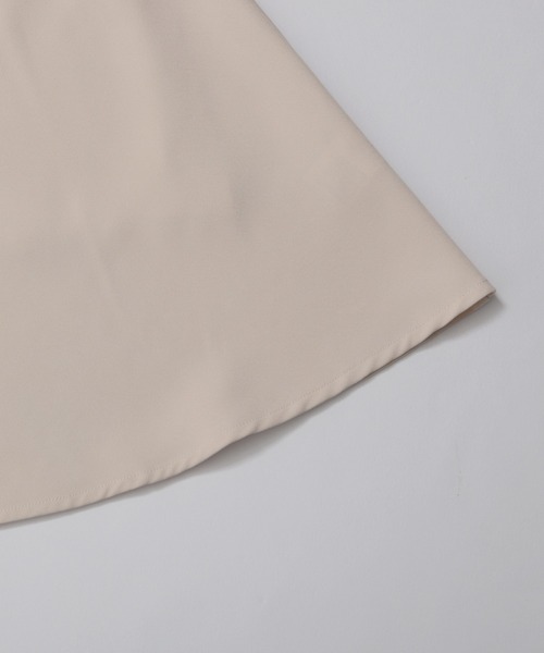 nouvellemoi(ヌーベルモイ)の「Vネックシアースリーブマーメイドワンピース(ワンピース・レディース・ブラック/チャコール/アイボリー・L/M/S)」の12枚目の写真