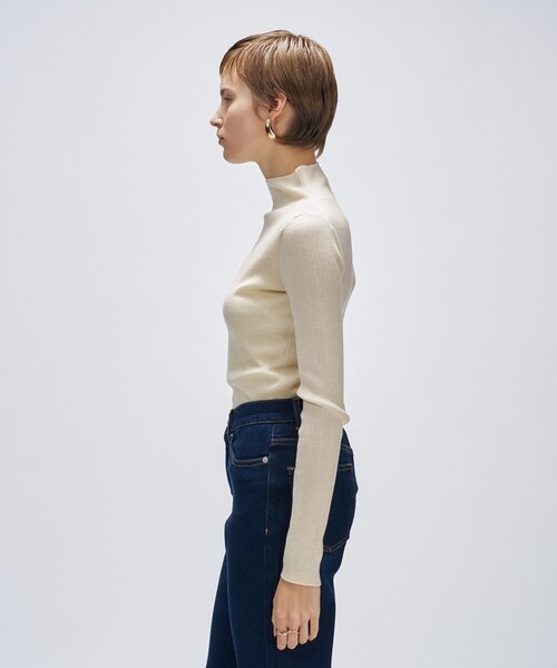 cloenc（クロエンス）の「【手洗い可】シルクカシミヤ混ハイネックニット（ニット/セーター・レディース・ブラック系8/グレー系4/ホワイト系9/ブラウン系8・02）」の7枚目の写真
