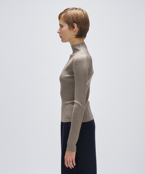 cloenc（クロエンス）の「【手洗い可】シルクカシミヤ混ハイネックニット（ニット/セーター・レディース・ブラック系8/グレー系4/ホワイト系9/ブラウン系8・02）」の12枚目の写真