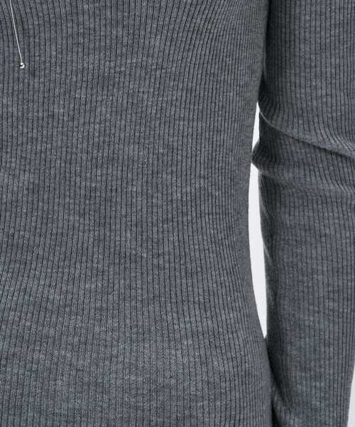 cloenc（クロエンス）の「【手洗い可】シルクカシミヤ混ハイネックニット（ニット/セーター・レディース・ブラック系8/グレー系4/ホワイト系9/ブラウン系8・02）」の22枚目の写真