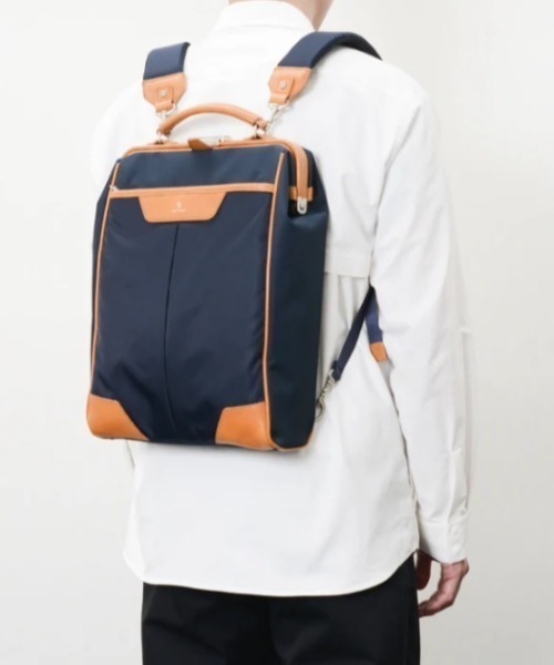 master-piece(マスターピース)の「master-piece (マスターピース)tact ver.2 2WAY / RUCKSACK 04023-v2(バックパック/リュック・メンズ・ネイビー/ブラック・F)」の1枚目の写真