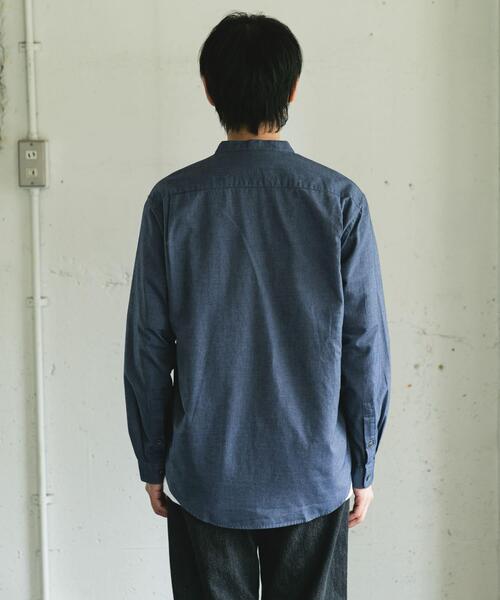 URBAN RESEARCH DOORS（アーバンリサーチドアーズ）の「ピーチ起毛 バンドカラー ロングスリーブシャツ（シャツ/ブラウス・メンズ・ブラウン/ネイビー/オフホワイト・LARGE/MEDIUM）」の13枚目の写真