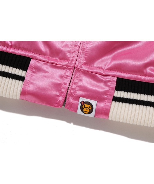 A BATHING APE(アベイシングエイプ)の「CRYSTAL STONE BABY LISA SOUVENIR JACKET(スカジャン・レディース・ブラック/パープル・SMALL/MEDIUM)」の12枚目の写真