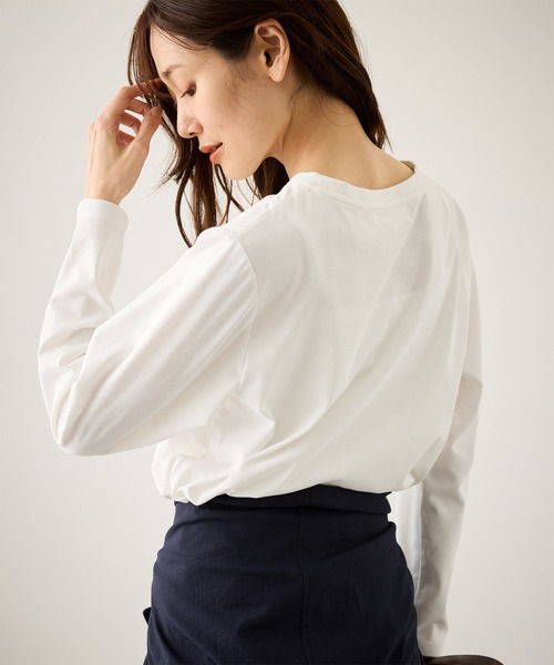 ROPE' PICNIC(ロペピクニック)の「汗染み防止アソートロゴロングスリーブTシャツ/UVカット・接触冷感(Tシャツ/カットソー・レディース・ホワイト/ホワイト系その他/ホワイト系その他2・FREE)」の4枚目の写真