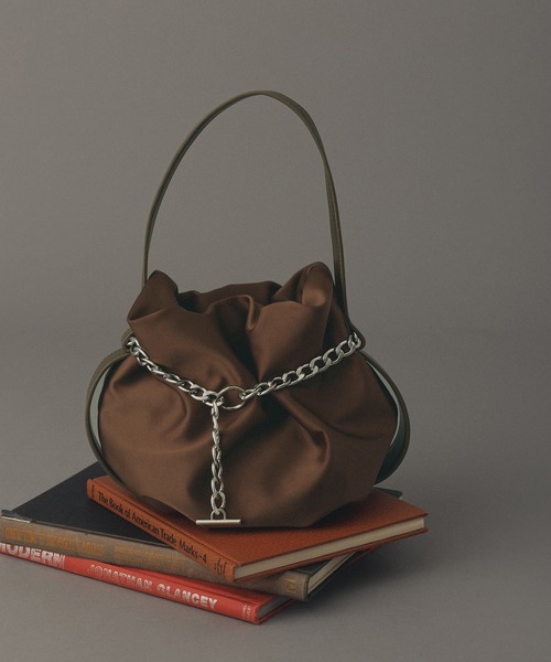 セール】【サステナブル】チェーン巾着バッグ（ハンドバッグ）｜ADAM