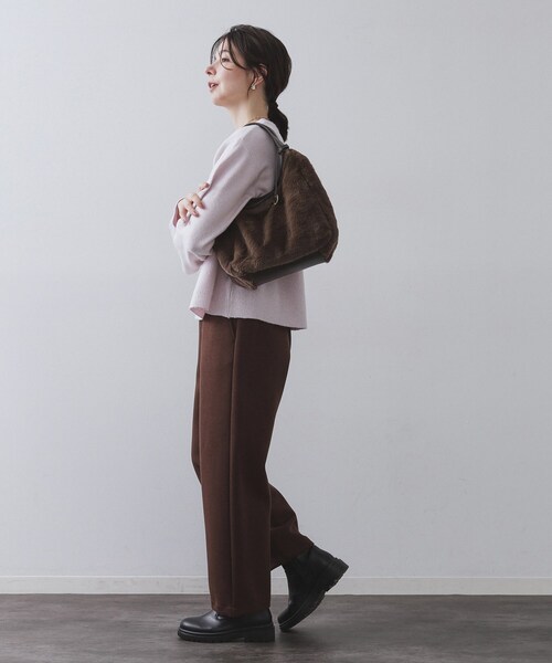 OPAQUE.CLIP（オペークドットクリップ）の「【フェイクファー／キルティング】くり手ミドルトートバッグ（トートバッグ・レディース・チャコールグレー/ブラック/ブラウン系その他5/ベージュ系6・00）」の9枚目の写真