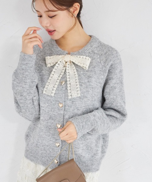 tocco closet（トッコ　クローゼット）の「【ZOZO限定】ハート釦レースボウタイニットカーディガン（カーディガン/ボレロ・レディース・アイボリー/ブラック/グレー・M）」の3枚目の写真