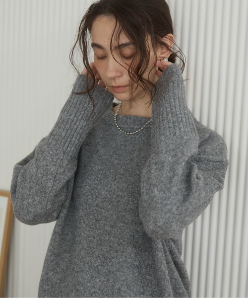 ANGIE（アンジー）の「ボートネックニットプルオーバー（ニット/セーター・レディース・ワイン/アイボリー/ベージュ/杢グレー・FREE）」の2枚目の写真