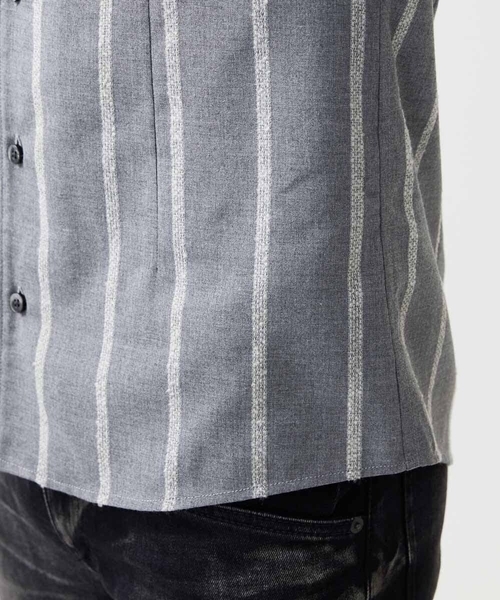 MICHEL KLEIN HOMME (ミッシェルクランオム)の「ストライプ柄長袖シャツ(シャツ/ブラウス・メンズ・グレー/ベージュ・MEDIUM/LARGE/X-LARGE)」の12枚目の写真