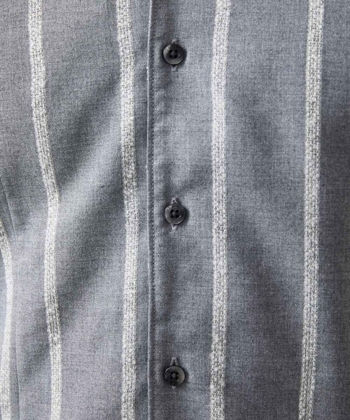 MICHEL KLEIN HOMME (ミッシェルクランオム)の「ストライプ柄長袖シャツ(シャツ/ブラウス・メンズ・グレー/ベージュ・MEDIUM/LARGE/X-LARGE)」の13枚目の写真