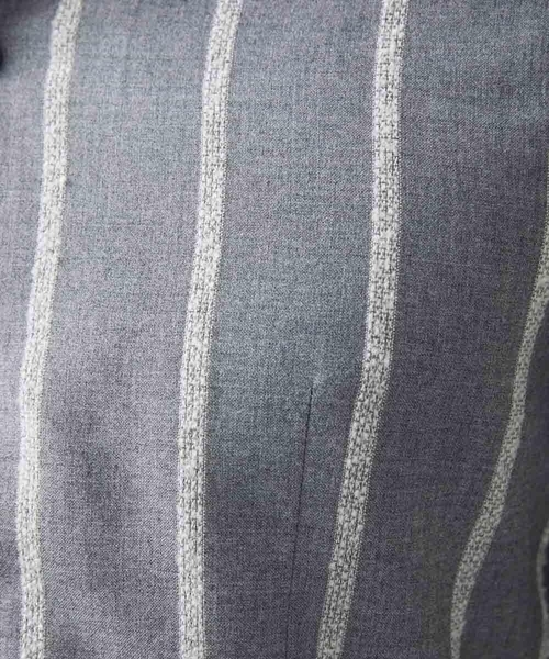 MICHEL KLEIN HOMME (ミッシェルクランオム)の「ストライプ柄長袖シャツ(シャツ/ブラウス・メンズ・グレー/ベージュ・MEDIUM/LARGE/X-LARGE)」の14枚目の写真