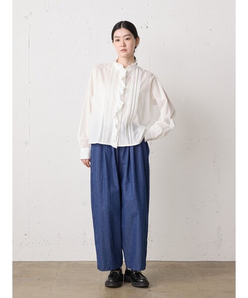 MidiUmi（ミディウミ）の「MidiUmi ピンタックレースシャツ（シャツ/ブラウス・レディース・オフホワイト/ブラック/アイボリー・FREE）」の12枚目の写真