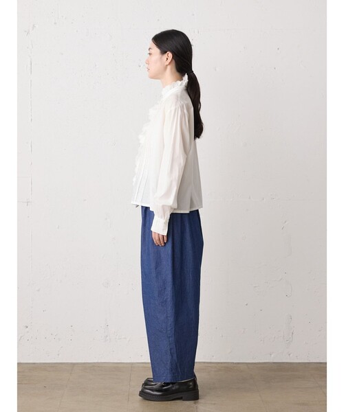 MidiUmi（ミディウミ）の「MidiUmi ピンタックレースシャツ（シャツ/ブラウス・レディース・オフホワイト/ブラック/アイボリー・FREE）」の14枚目の写真