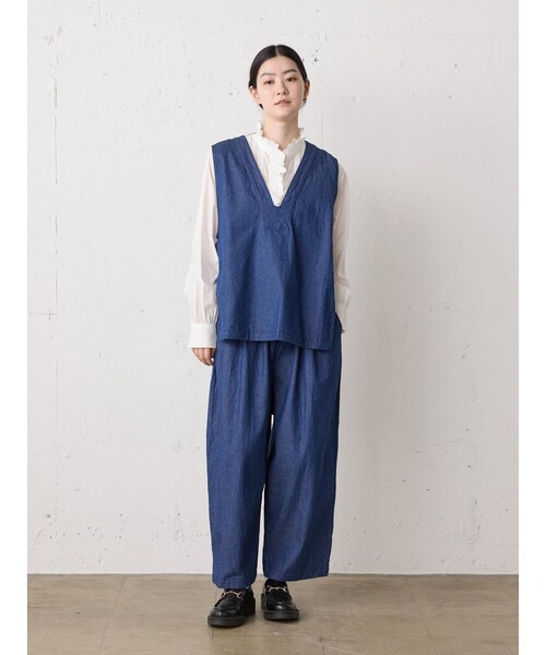 MidiUmi（ミディウミ）の「MidiUmi ピンタックレースシャツ（シャツ/ブラウス・レディース・オフホワイト/ブラック/アイボリー・FREE）」の16枚目の写真