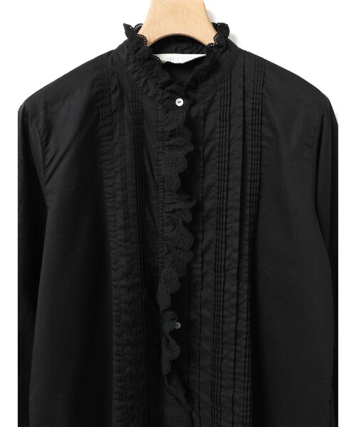 MidiUmi（ミディウミ）の「MidiUmi ピンタックレースシャツ（シャツ/ブラウス・レディース・オフホワイト/ブラック/アイボリー・FREE）」の17枚目の写真