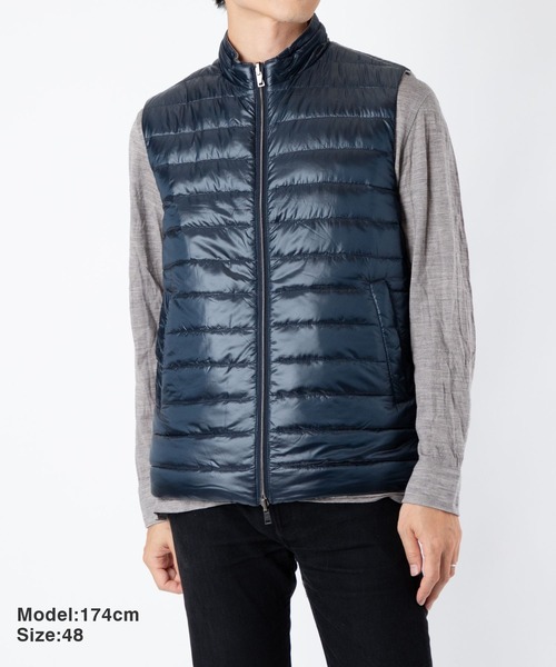 HERNO（ヘルノ）の「HERNO REVERSIBLE DOWN VEST ヘルノ リバーシブル ダウンベスト（ダウンベスト・メンズ・ネイビー系1・50）」の2枚目の写真