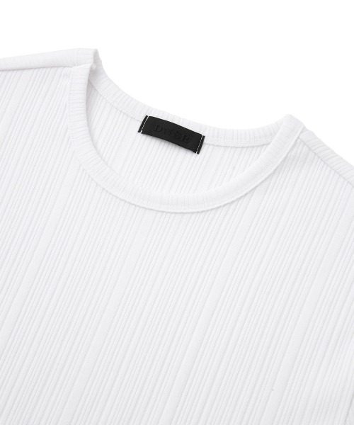 DNSR(ディーエヌエスアール)の「マッスルフィットリブハーフスリーブホワイト(Tシャツ/カットソー・レディース・その他・MEDIUM/LARGE/X-LARGE)」の3枚目の写真