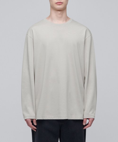 MUSINSA STANDARD（ムシンサスタンダード）の「スーピマリラックスドクルーネック長袖Tシャツ[マッシュルーム]（Tシャツ/カットソー・メンズ・その他・SMALL/MEDIUM/LARGE/X-LARGE/XX-LARGE）」の2枚目の写真