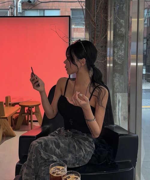 TYPESERVICE（タイプサービス）の「Camo Bow Sweatpants [Khaki]（スウェットパンツ・レディース・その他・FREE）」の6枚目の写真