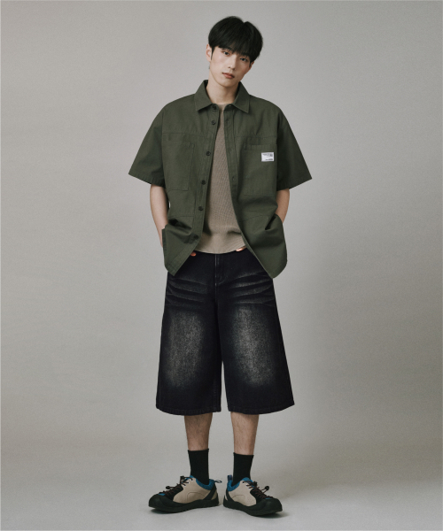 Verdnt（バーダント）の「スプレードミンゴウォッシングデニムショートパンツ[ブラック]（その他パンツ・レディース・ブラック・X-LARGE/SMALL/MEDIUM/LARGE）」の5枚目の写真