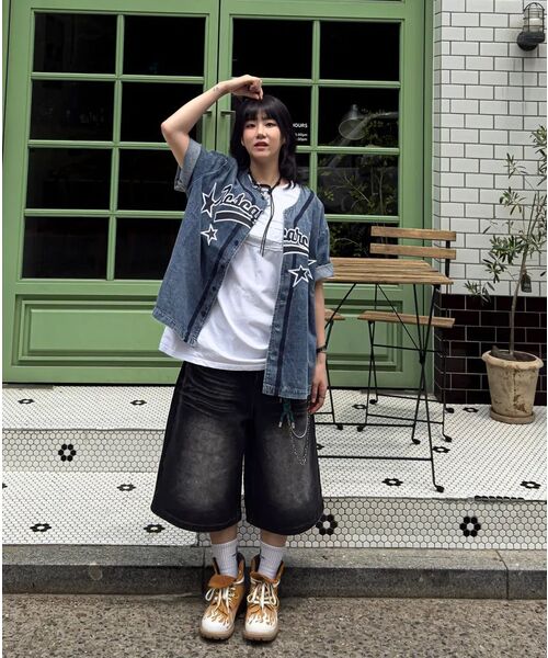 Verdnt（バーダント）の「スプレードミンゴウォッシングデニムショートパンツ[ブラック]（その他パンツ・レディース・ブラック・X-LARGE/SMALL/MEDIUM/LARGE）」の11枚目の写真