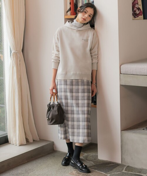 J.PRESS Ladies(J.プレス レディス)の「スラブ調チェック プリント スカート(スカート・レディース・グレー系5・S/XS)」の2枚目の写真