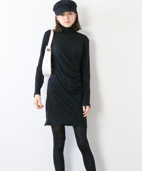 gossip!ロサンゼルス(ゴシップロサンゼルス)の「サイドドレープ モックネックミニワンピース(ワンピース・レディース・グレー/ブラック・M/L)」の11枚目の写真