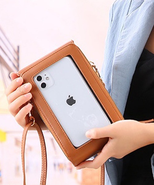 BACKYARD FAMILY(バックヤードファミリー)の「スマホポーチ kmini1402(ショルダーバッグ・レディース・グレー/ブラック/ライトグリーン/ワインレッド/イエロー/ピンク/ネイビー・FREE)」の13枚目の写真