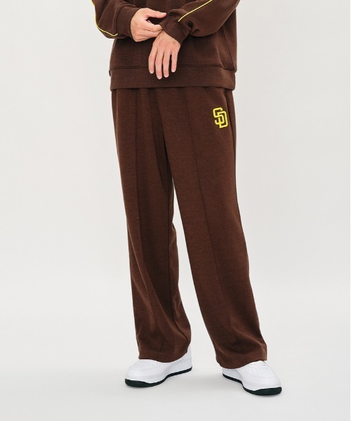 Right-on(ライトオン)の「MLB(エムエルビー)【メンズ】スウェットパンツ(その他パンツ・メンズ・ブラック/グレー/ブラウン・M/L/XL)」の3枚目の写真