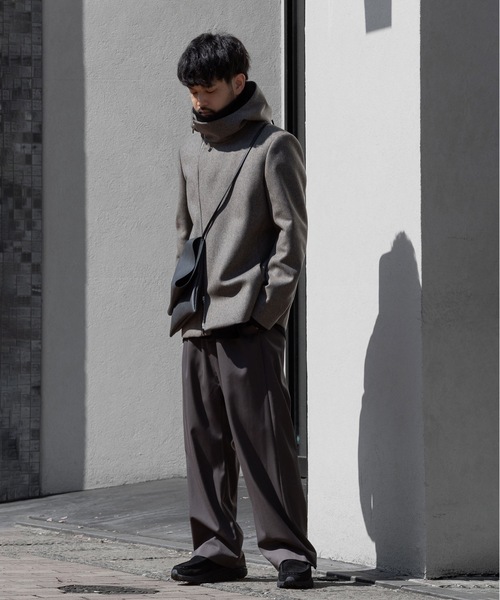 ATTACHMENT（アタッチメント）の「ウール・カシミヤ ダブルメルトン ラウンドジップ フーデッドコート / WO/CA DOUBLE MELTON ROUND ZIP HOODED COAT（ブルゾン・メンズ・グレー系/ブラック・1/2/3/4）」の14枚目の写真