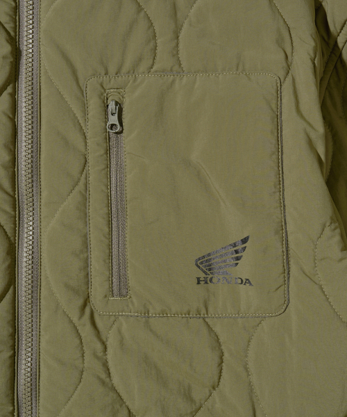 PHYPS MOTORCYCLE(フィップスモーターサイクル)の「Quilting Collarless Jacket Khaki(ダウンジャケット/コート・レディース・その他・SMALL/MEDIUM/LARGE/X-LARGE)」の4枚目の写真