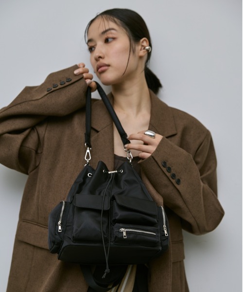 AIC.（エーアイシー）の「2WAYアウトポケットナイロンバック（ショルダーバッグ・レディース・ブラック/アイボリー・FREE）」の16枚目の写真