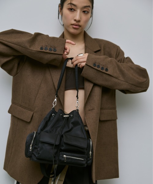 AIC.（エーアイシー）の「2WAYアウトポケットナイロンバック（ショルダーバッグ・レディース・ブラック/アイボリー・FREE）」の17枚目の写真