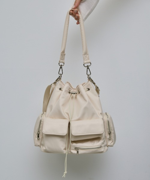AIC.（エーアイシー）の「2WAYアウトポケットナイロンバック（ショルダーバッグ・レディース・ブラック/アイボリー・FREE）」の14枚目の写真