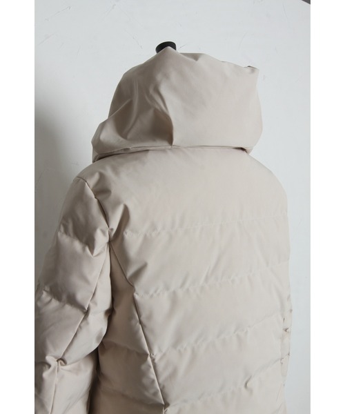 tocco closet（トッコ　クローゼット）の「リボンカラーダウンロングコート（ダウンジャケット/コート・レディース・グレー/アイボリー/ブラック・M）」の15枚目の写真