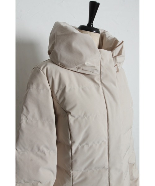 tocco closet（トッコ　クローゼット）の「リボンカラーダウンロングコート（ダウンジャケット/コート・レディース・グレー/アイボリー/ブラック・M）」の17枚目の写真