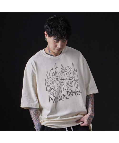 ASTRAL PROJECTION（アストラルプロジェクション）の「[オーバーサイズ]フィジカルトラベル13番手綿ラウンドネック半袖Tシャツ_アイボリー（Tシャツ/カットソー・メンズ・その他・MEDIUM/LARGE/XX-LARGE）」の2枚目の写真