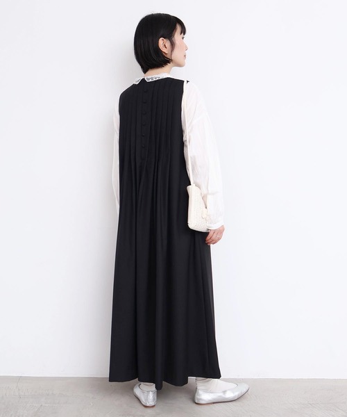 l'atelier du savon（アトリエドサボン）の「TRプリーツタックノースリワンピース（ワンピース・レディース・グレー/ブラック・FREE）」の16枚目の写真