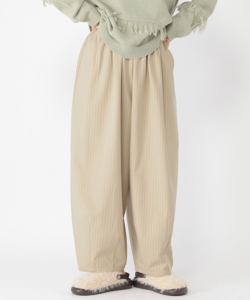 studio CLIP（スタディオクリップ）の「タックギャザーワイドパンツ[プチサイズあり]（その他パンツ・レディース・その他1/アイボリー/その他2/ブラック・FREE/PF）」の4枚目の写真