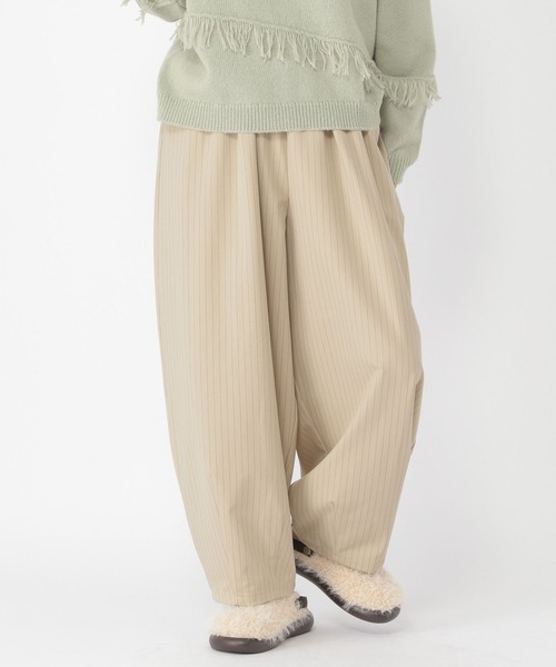 studio CLIP（スタディオクリップ）の「タックギャザーワイドパンツ[プチサイズあり]（その他パンツ・レディース・その他1/アイボリー/その他2/ブラック・FREE/PF）」の9枚目の写真