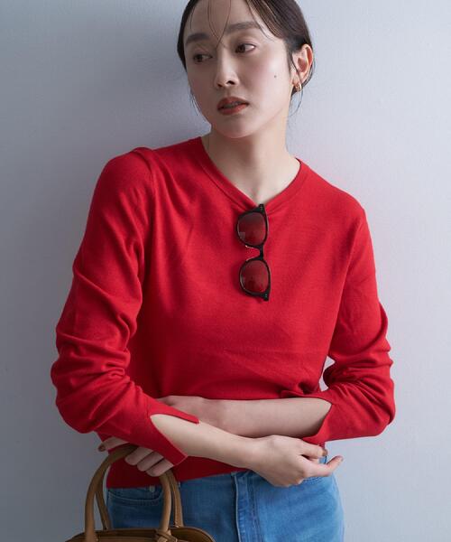 UNTITLED（アンタイトル）の「【アンサンブル可/洗える】ウォームスパンニット（ニット/セーター・レディース・ブラック系4/レッド系1/ライトグレー系4/ホワイト系7/ブルー系その他・48/44/04/02/00）」の5枚目の写真