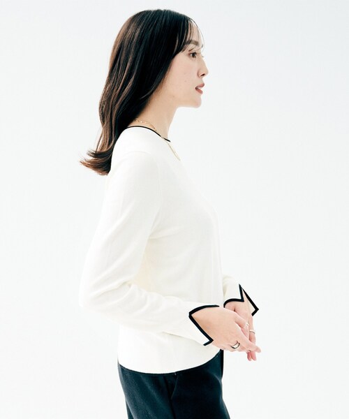 UNTITLED（アンタイトル）の「【アンサンブル可/洗える】ウォームスパンニット（ニット/セーター・レディース・ブラック系4/レッド系1/ライトグレー系4/ホワイト系7/ブルー系その他・48/44/04/02/00）」の22枚目の写真