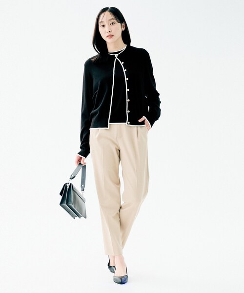 UNTITLED（アンタイトル）の「【アンサンブル可/洗える】ウォームスパンニット（ニット/セーター・レディース・ブラック系4/レッド系1/ライトグレー系4/ホワイト系7/ブルー系その他・48/44/04/02/00）」の13枚目の写真