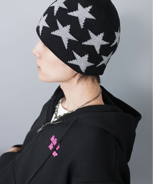 SPINNS（スピンズ）の「裏地フリースであったか♪ジャガードシングルニットビーニー/スモールスター/ユニセックス（ニットキャップ/ビーニー・メンズ・ブラック/グリーン・ONESIZE）」の5枚目の写真