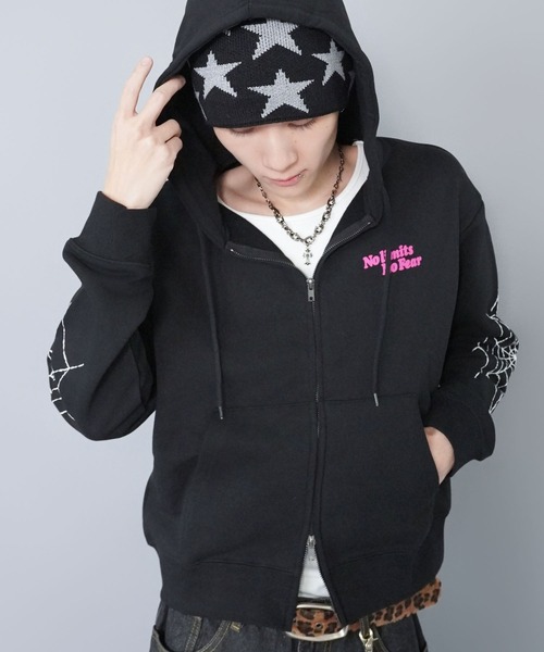 SPINNS（スピンズ）の「裏地フリースであったか♪ジャガードシングルニットビーニー/スモールスター/ユニセックス（ニットキャップ/ビーニー・メンズ・ブラック/グリーン・ONESIZE）」の8枚目の写真