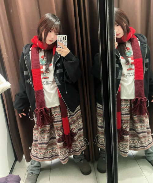FREEMARIO（フリーマリオ）の「モノクロスジップアップフードパーカー[ブラック]（パーカー・レディース・ブラック・MEDIUM/LARGE）」の15枚目の写真