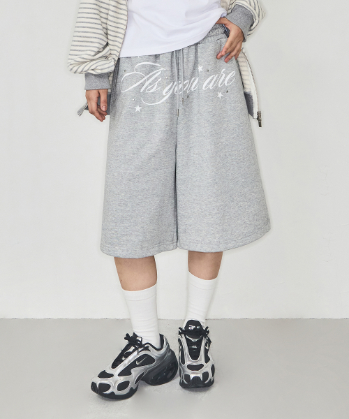 as you are(アズユーアー)の「AUレタリングバミューダパンツグレー(その他パンツ・レディース・その他・SMALL/MEDIUM)」の1枚目の写真